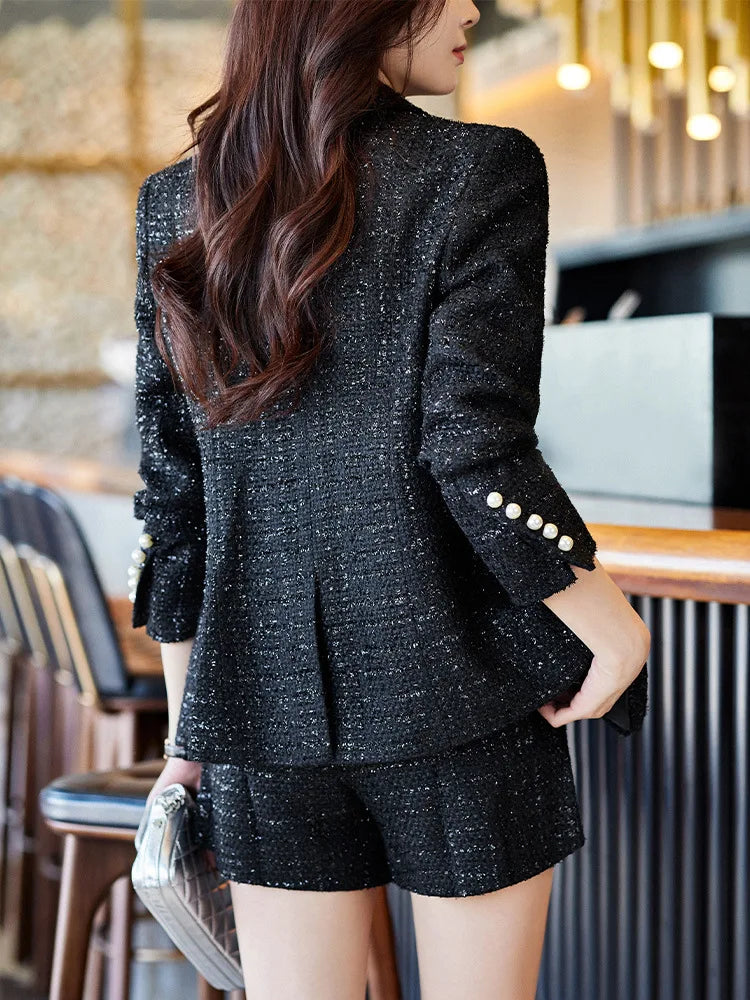 "2024 Autumn-Winter Black Plaid Elegant Office Wear: Women's 2-Piece Blazer and Short Pant Suit Set"