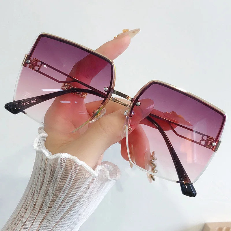 Brand Fashion Square Sunglasses Woman Mirror Black Gradient Sun Glasses Female Big Frame Modern Retro Vintage Oculos De Sol