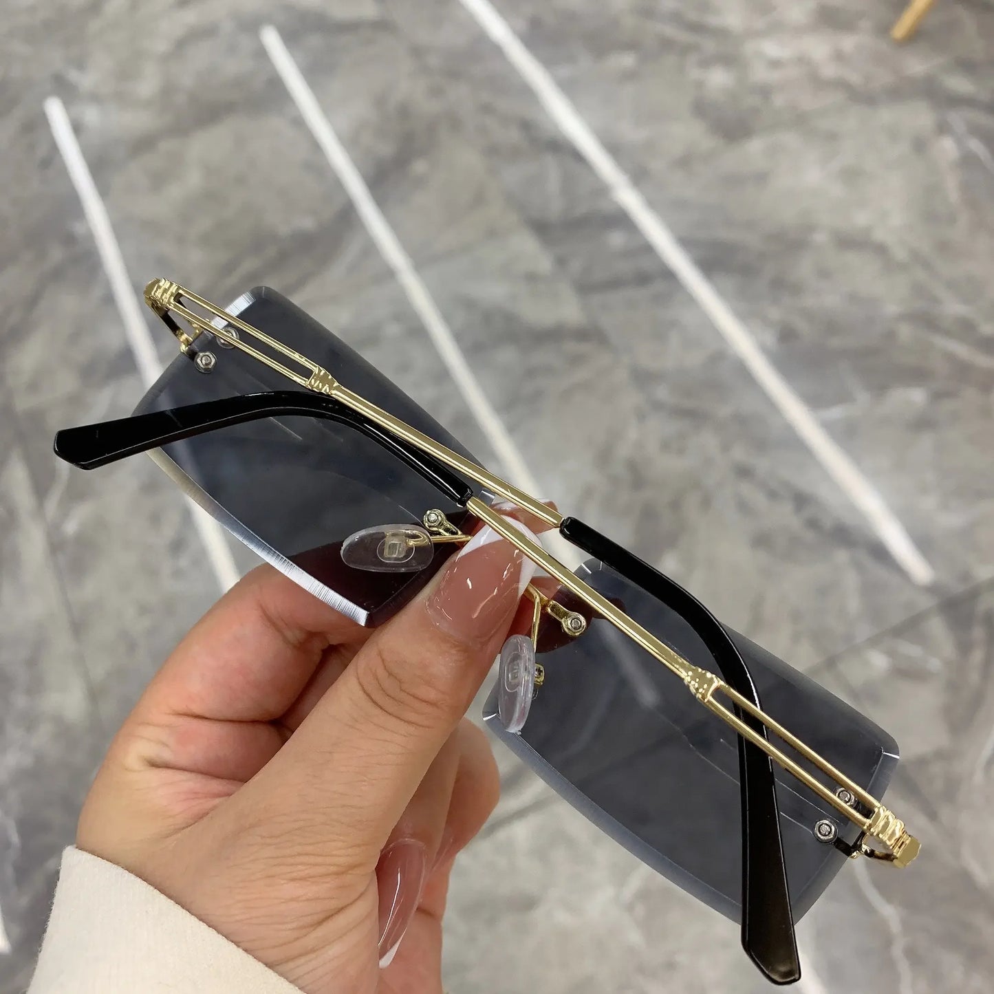 Sunglasses Rimless Frameless Rectangle Shades Gradient UV400 Summer Traveling Sun Glasses for Women